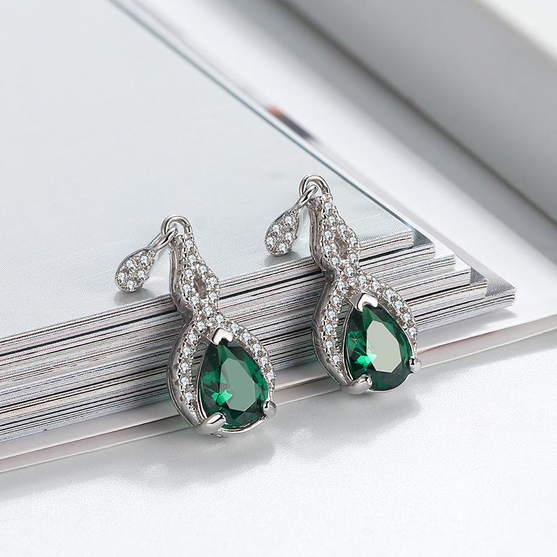 Green Pear shape Earrings