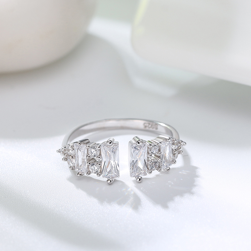 Baguette Ring