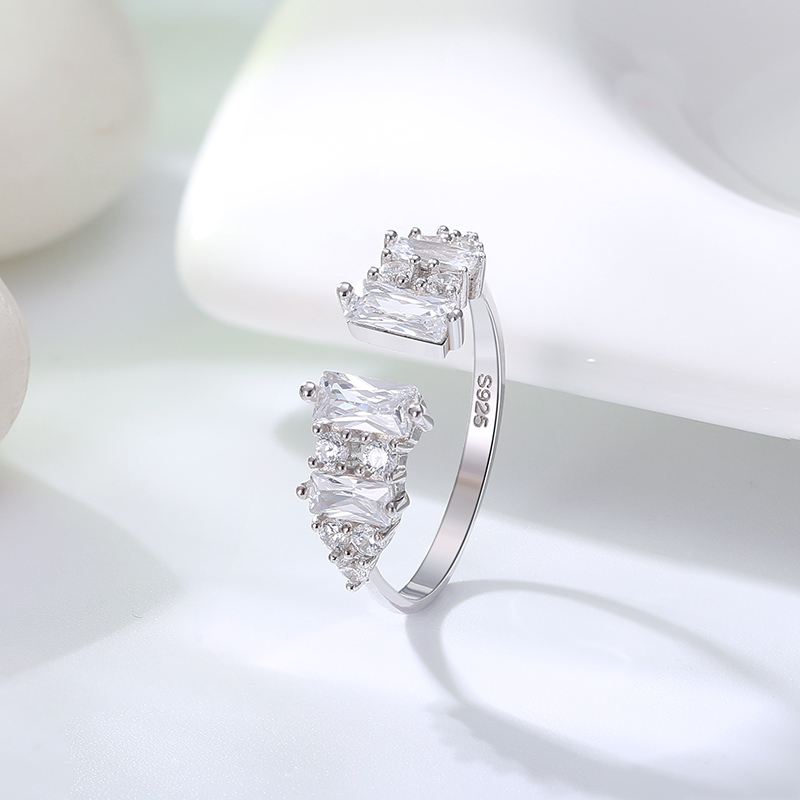 Baguette Ring