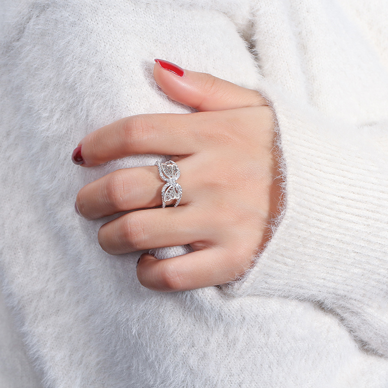 Full Butterfly Ring