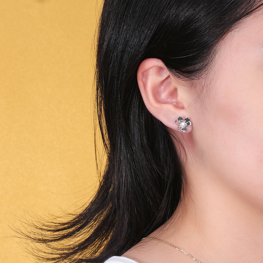 Flower Earrings alternate view