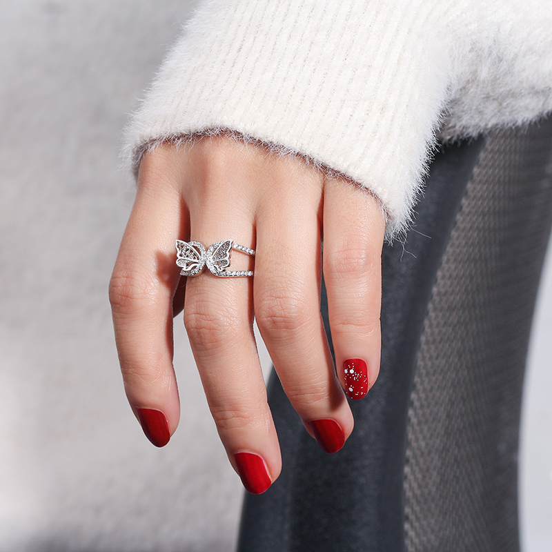 Full Butterfly Ring