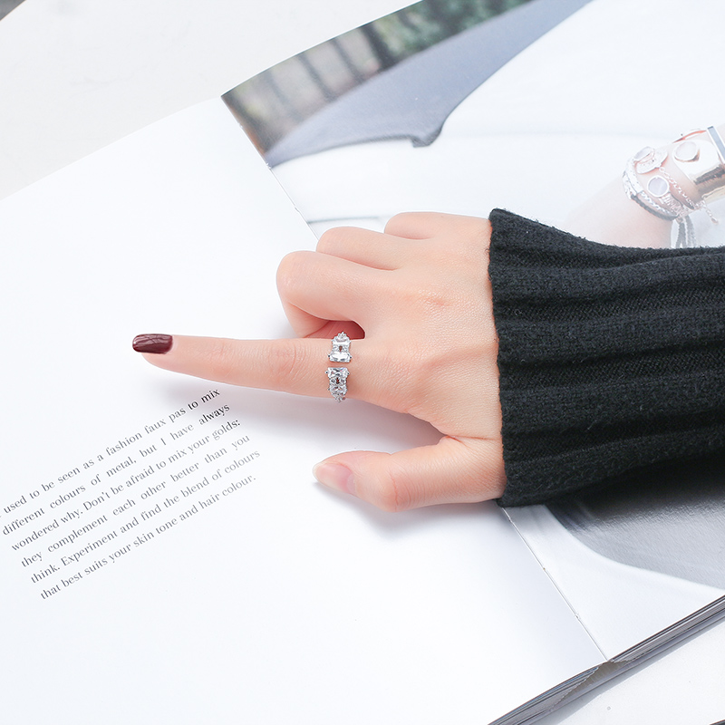 Baguette Ring