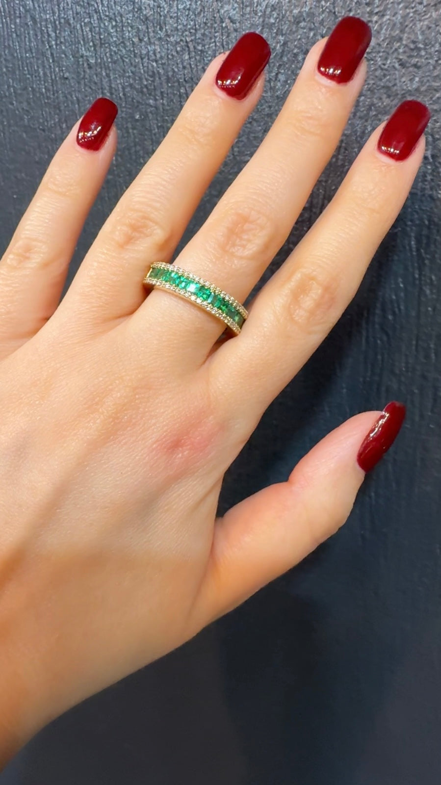 18k gold Emerald & diamond half eternity ring