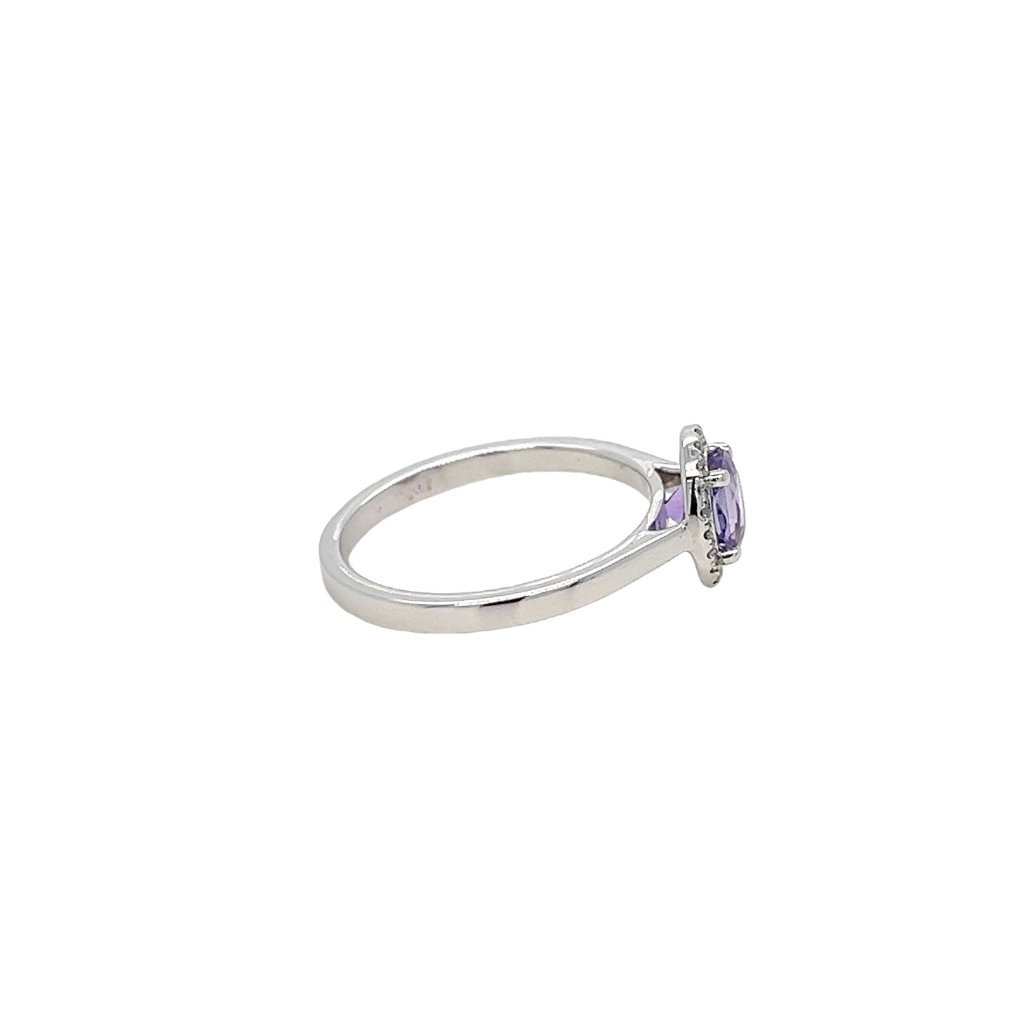 18k gold Oval purple sapphire & diamond ring