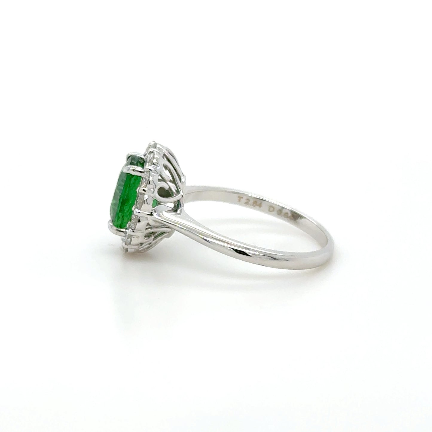 18k gold 2.64 ct. Tsavorite & diamond cluster ring