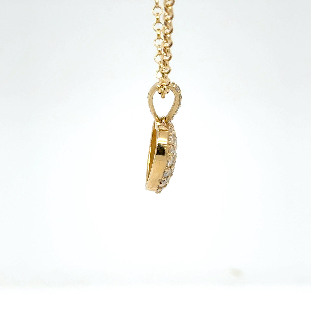 9k yellow gold small heart diamond pendant necklace