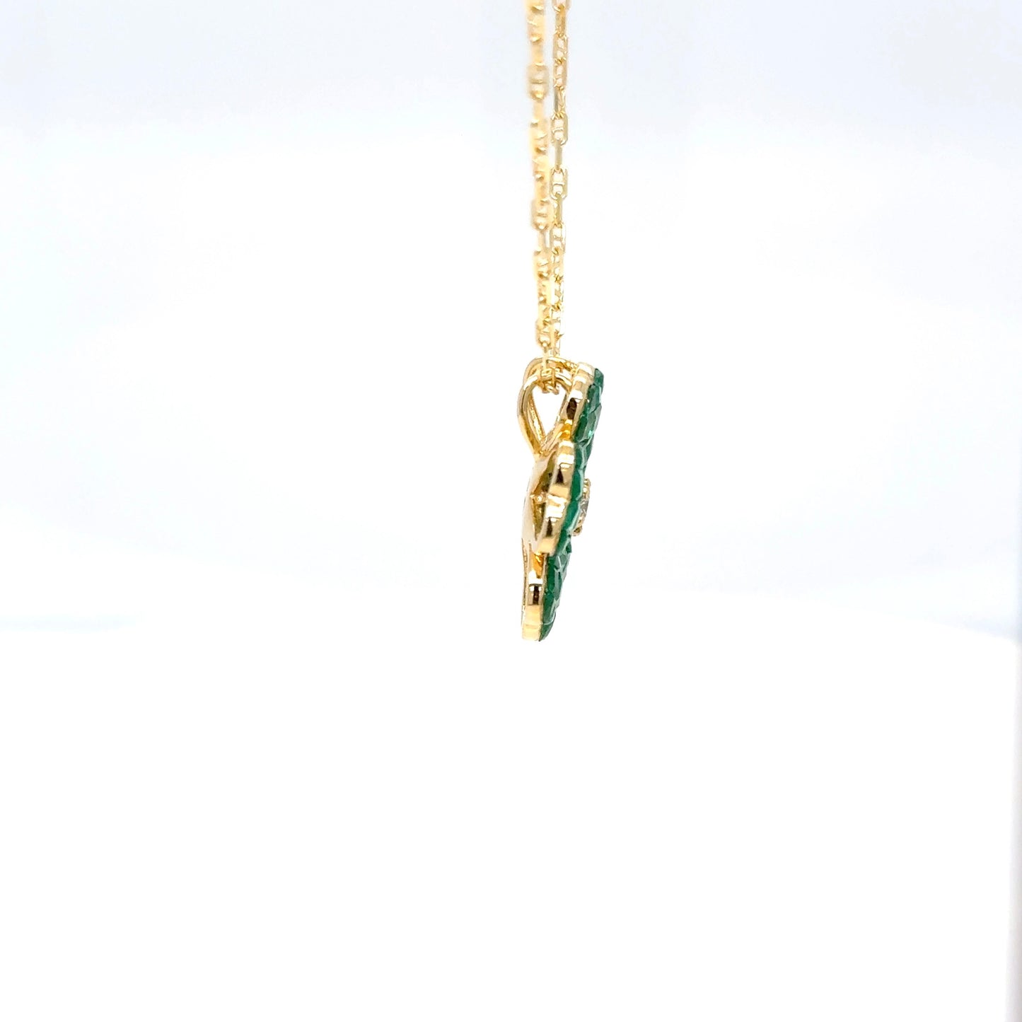 18k gold Invisible set Emerald & diamond flower pendant necklace