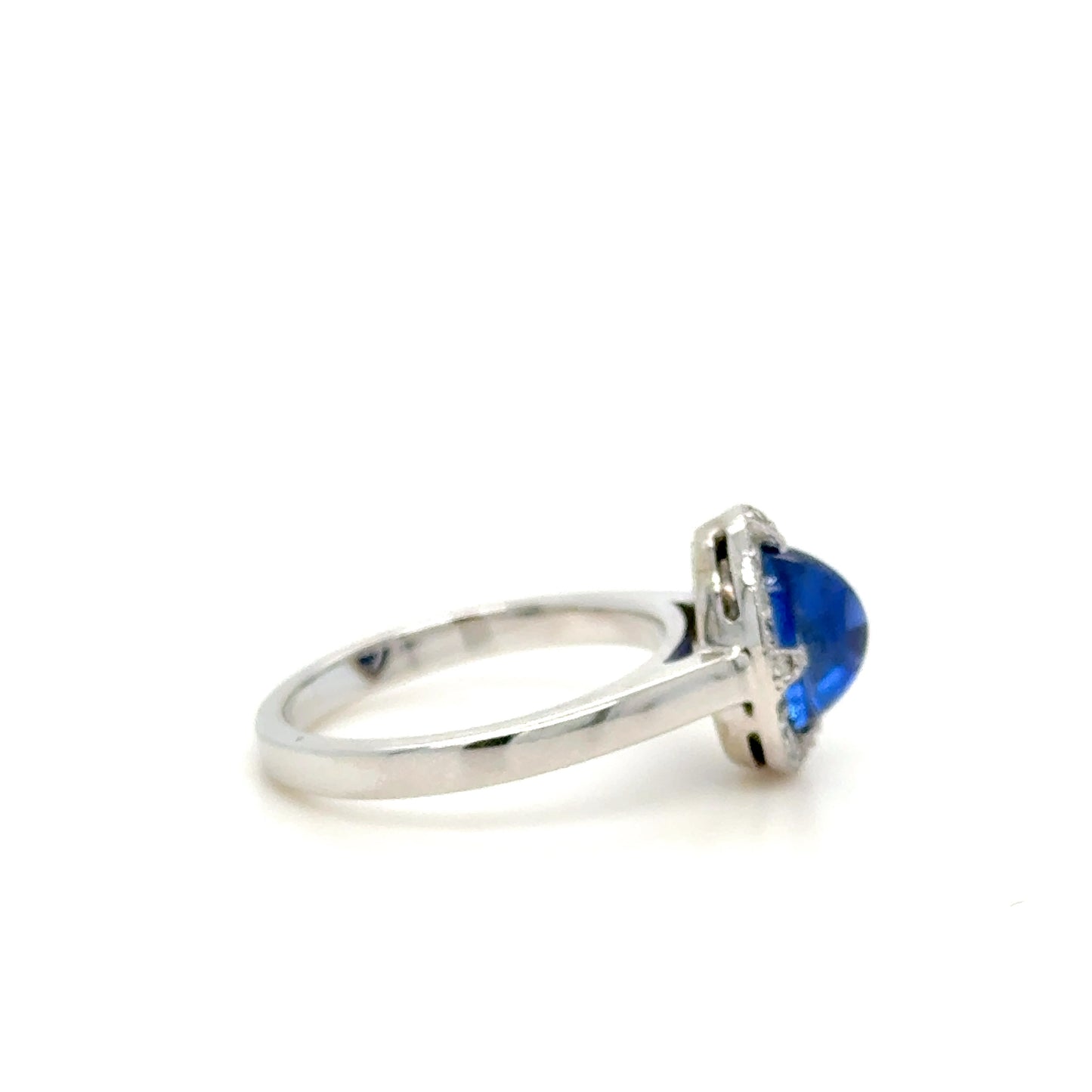 18K Gold Ceylon Cabochon Sapphire & Diamond Ring