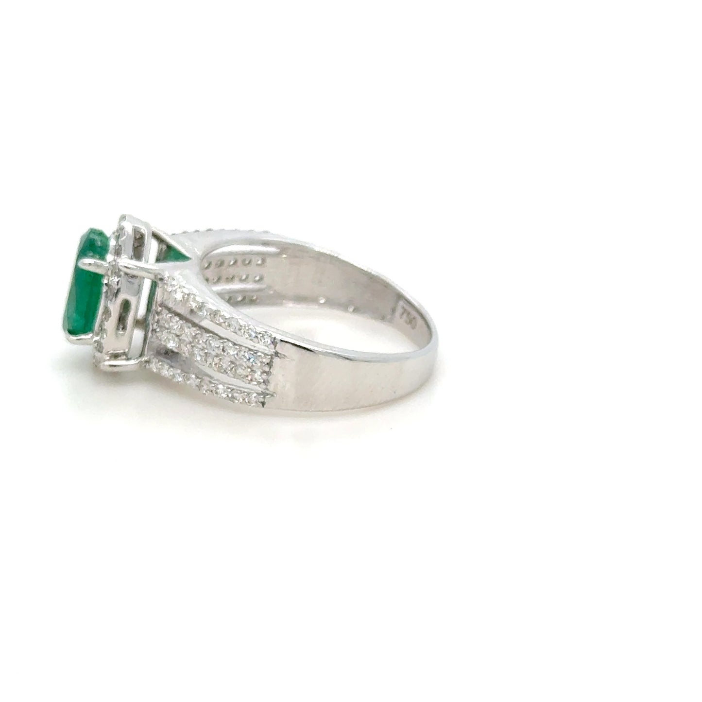 18K Gold Zambian Emerald & diamond Ring