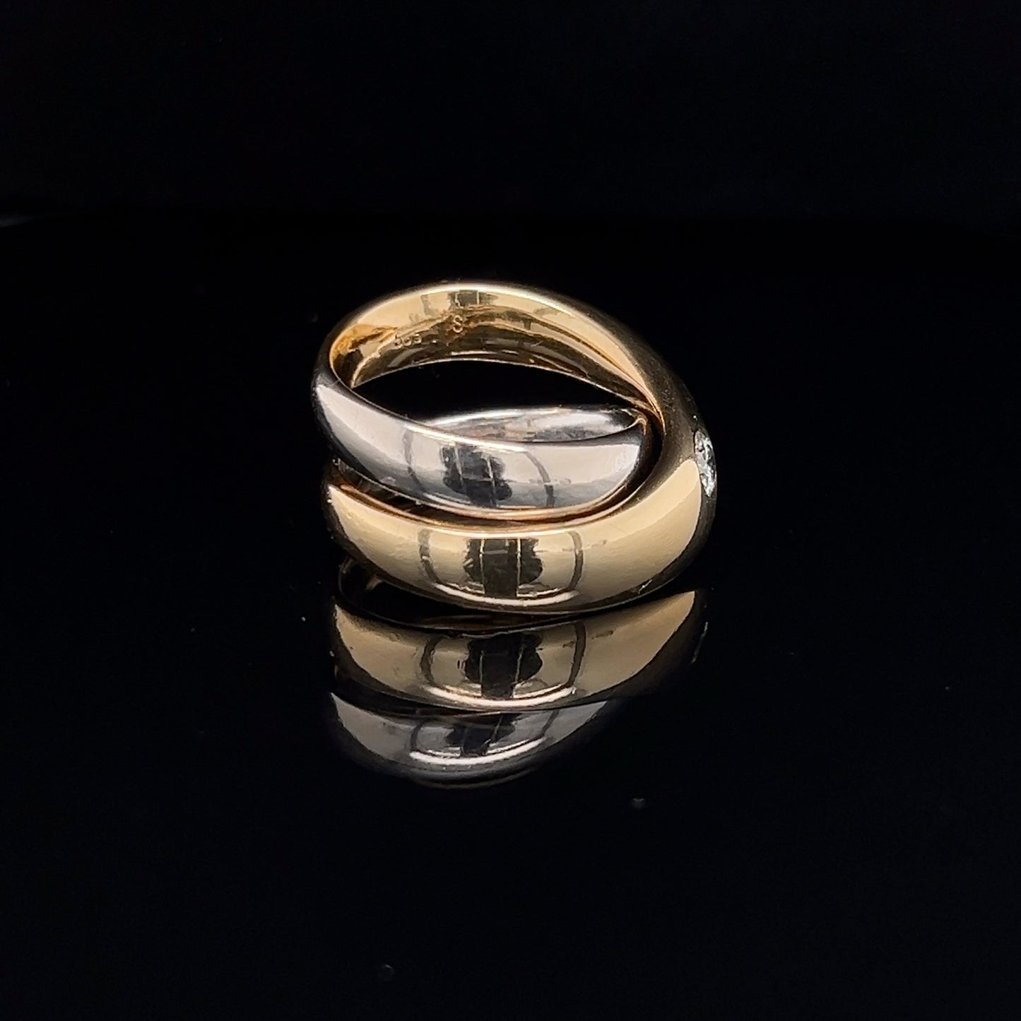 14k gold Two-tone gold crossover diamond ring