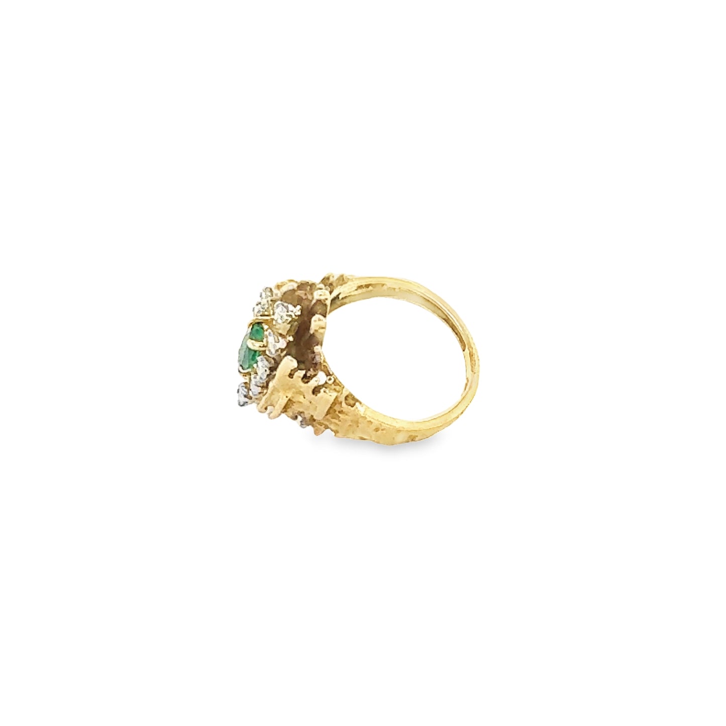 Vintage looking emerald & diamond ring