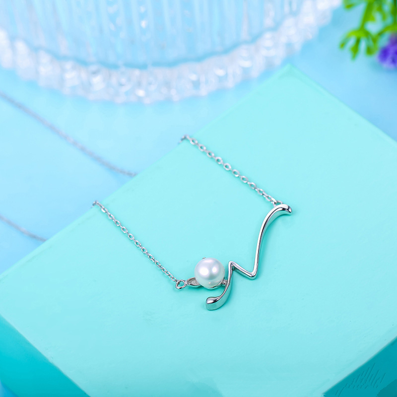 Pearl Cat Silver Pendant