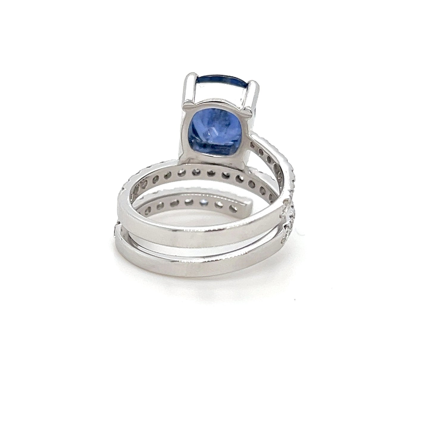 4.78 Ct Ceylon Sapphire & diamond Spiral ring