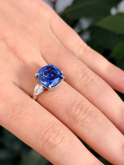 6.98ct GIA-Certified Unheated Ceylon Sapphire & Diamond Ring