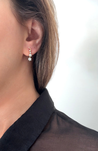 18k gold double flower diamond drop earrings