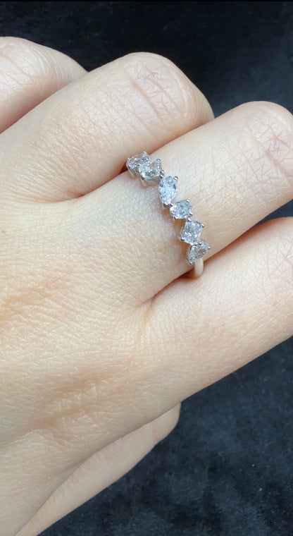 18k gold mix cut diamond ring