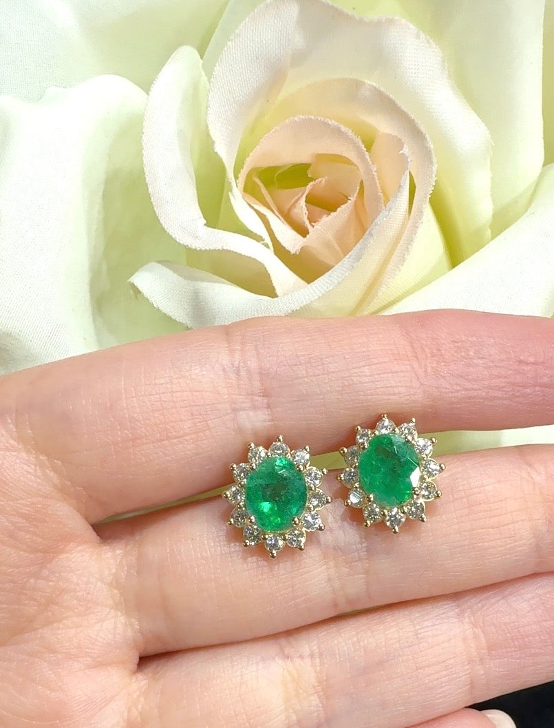 Emerald & Diamond Cluster Earrings in 18K Yellow Gold