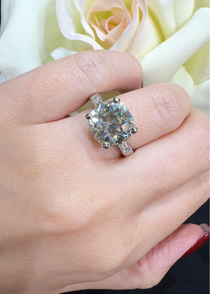 5.27 Carat Old Mine Cut Diamond Ring in 18K white Gold
