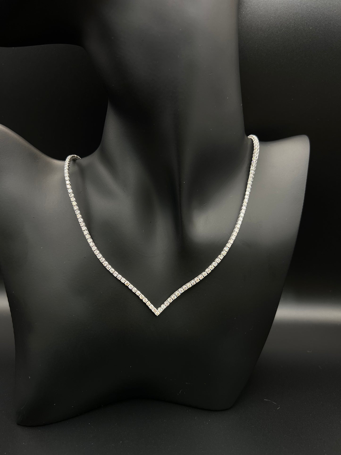 6.06 carat V Shape tennis Necklace