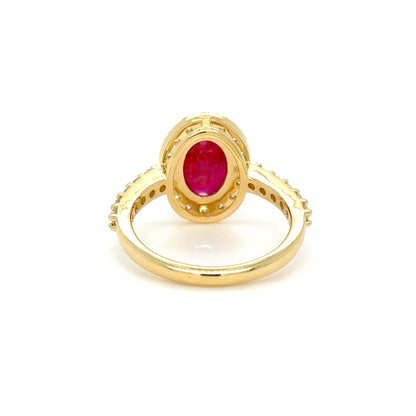 18k gold Oval mixed cut Ruby & diamond ring