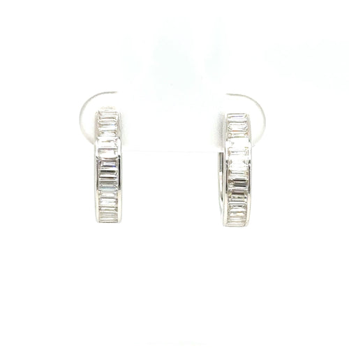 Baguette Diamond Earrings in 18K White Gold