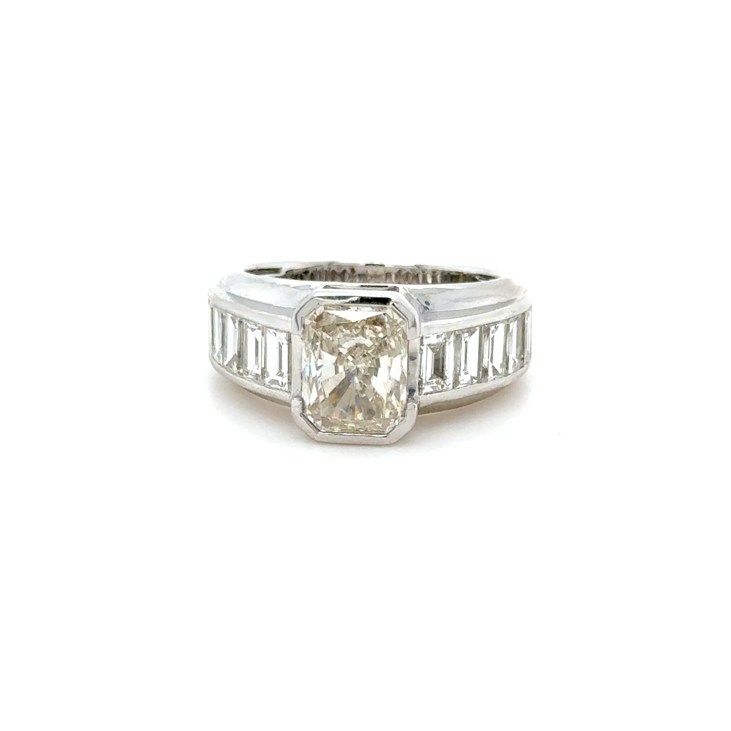 2.21 Carat GIA Certified Diamond & Baguette Diamond Ring in 18K White Gold