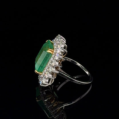 7.98 carat Colombian Natural Vivid Green Emerald cluster ring