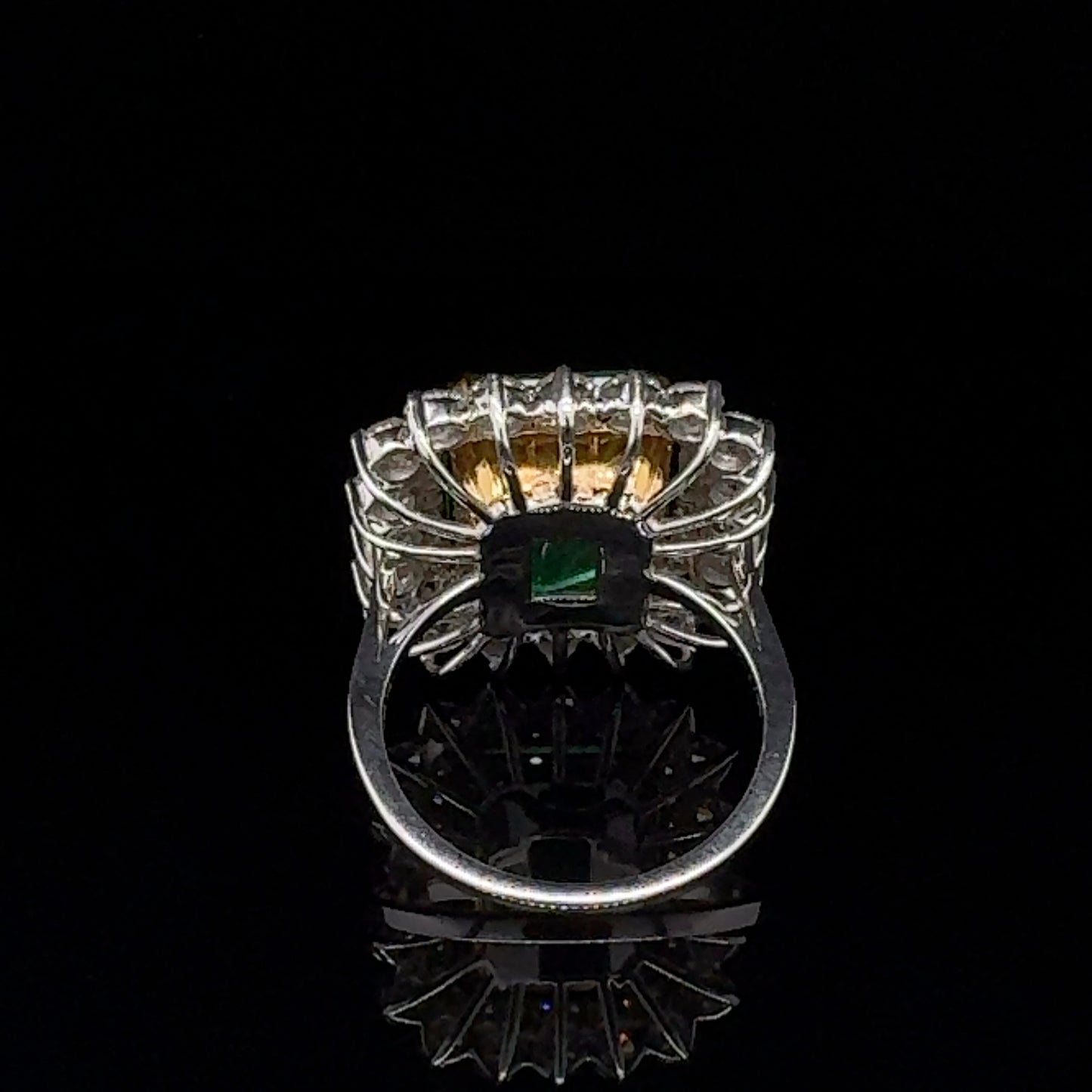 7.98 carat Colombian Natural Vivid Green Emerald cluster ring