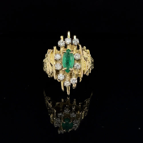Vintage looking emerald & diamond ring