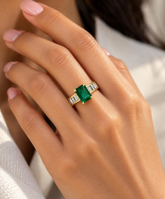 2.18ct Zambian Emerald & Baguette Diamond Ring 18K Yellow Gold
